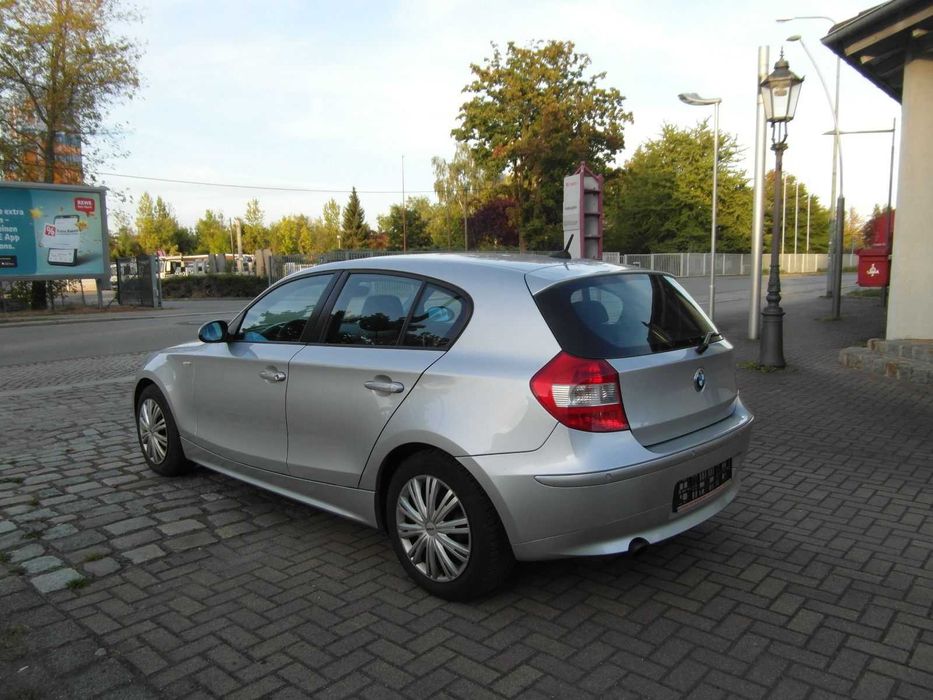 Haion cu luneta capota BMW e87 seria 1 116i 2006 Titansilber metallic