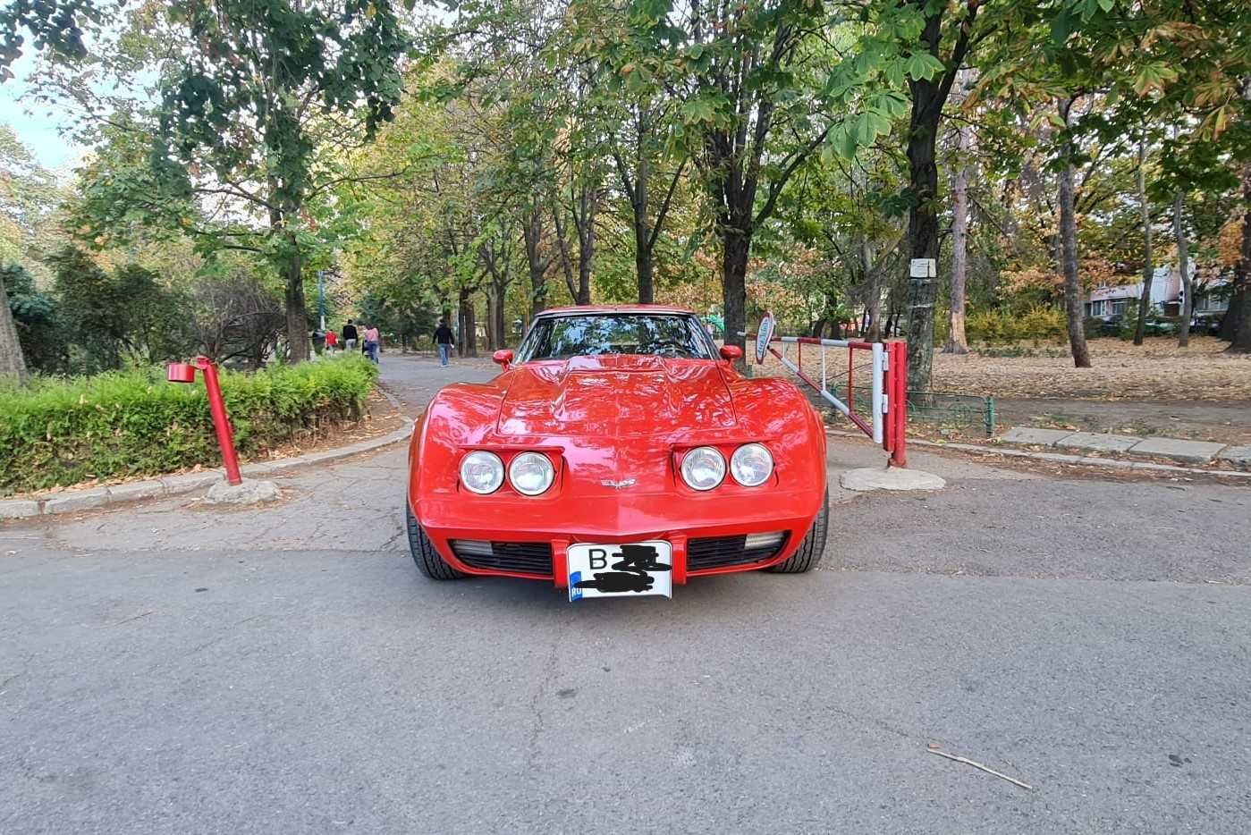 Chevrolet Corvette "77 Vehicul istoric