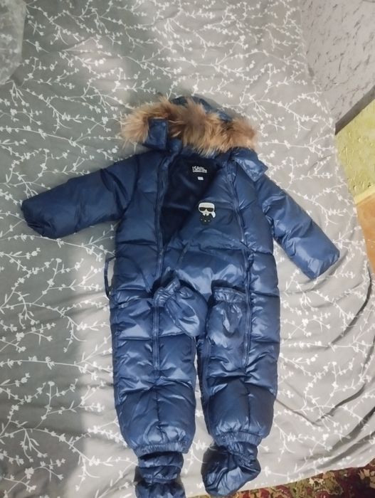 Продам детский и очень тёплый комбенизон комбинезон.
