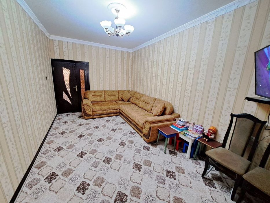 Продаю 2-х комнатную квартиру Сергели Дустлик 1