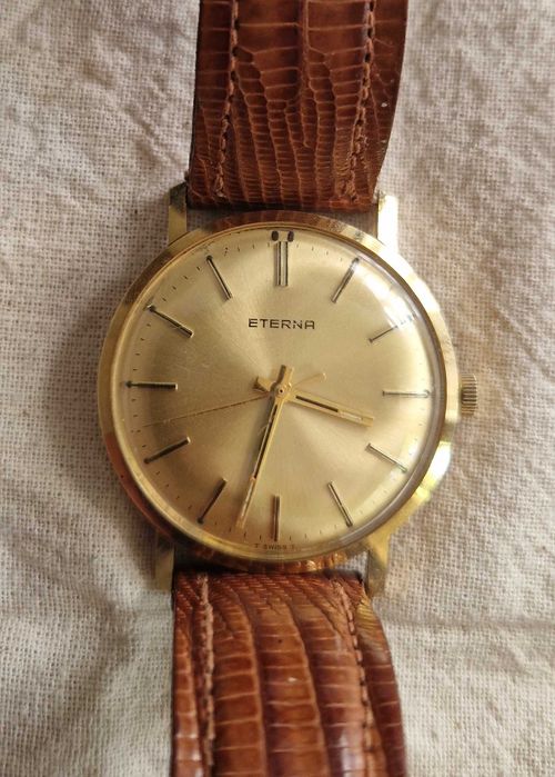 Ceas mecanic Eterna, vintage, aur masiv 18k, functionare f. buna