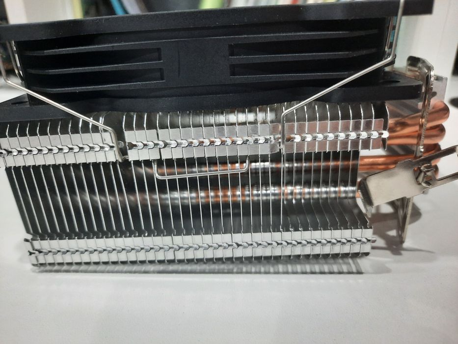 Продаю башенный кулер