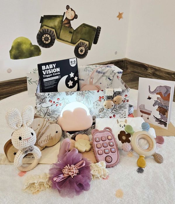 Baby box complet • Jucarii + ingrijire + decor