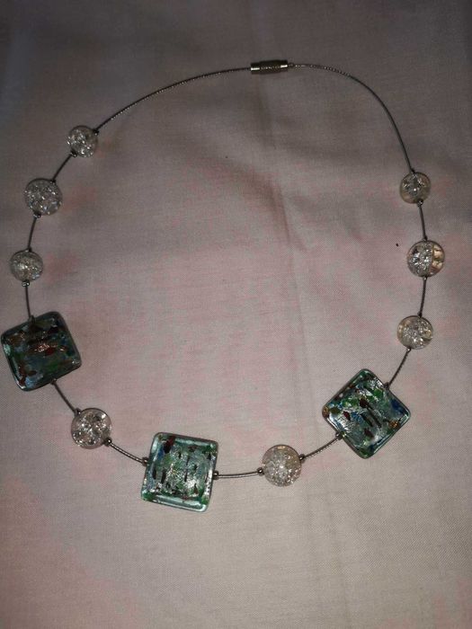 Бижута от стъкло