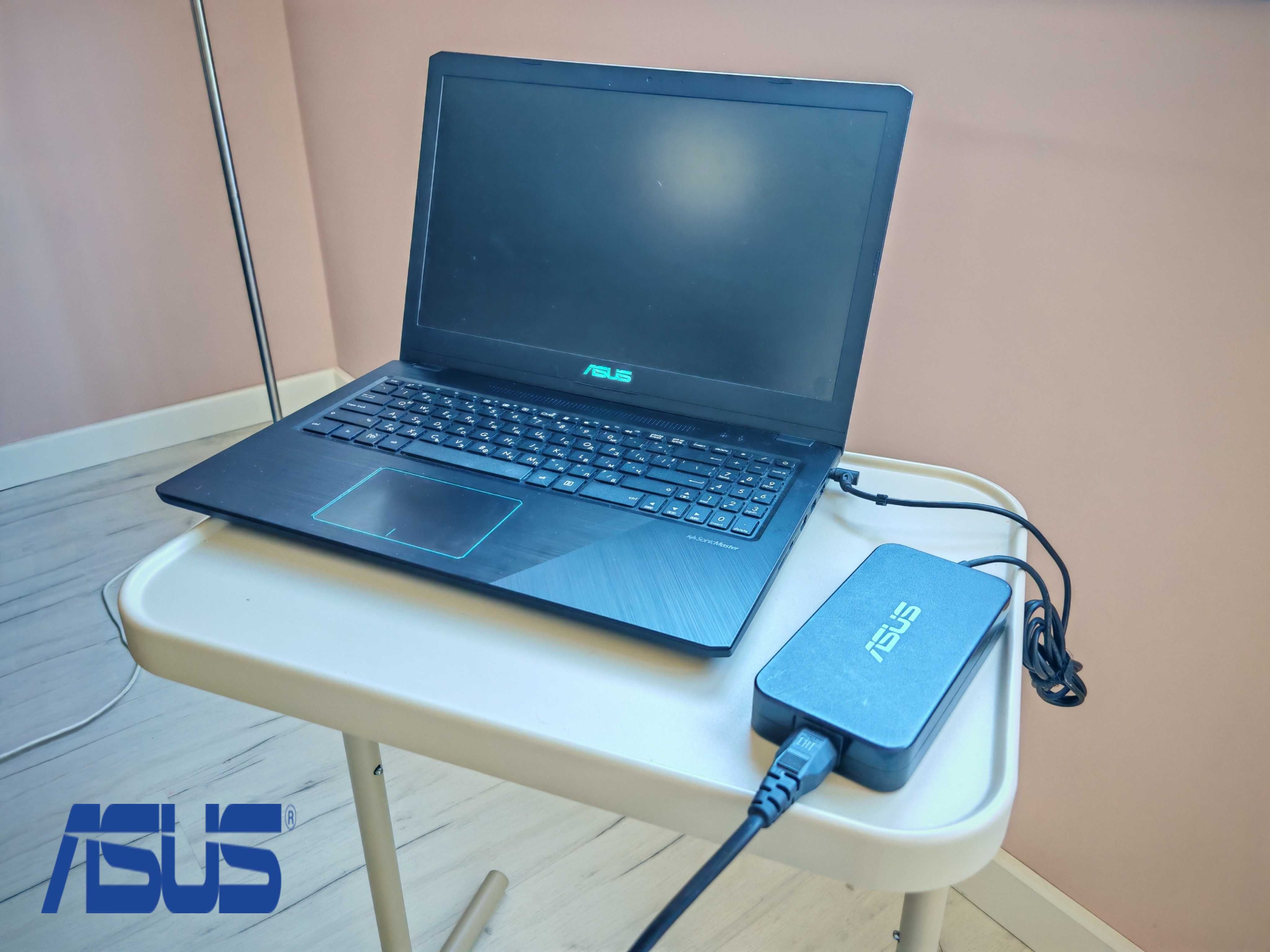 Лаптоп ASUS като нов