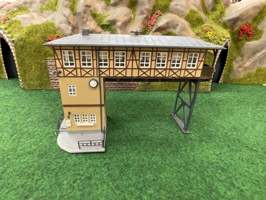Сграда пост за макет на влак ТТ / HO ЖП моделизъм 2 коловоза