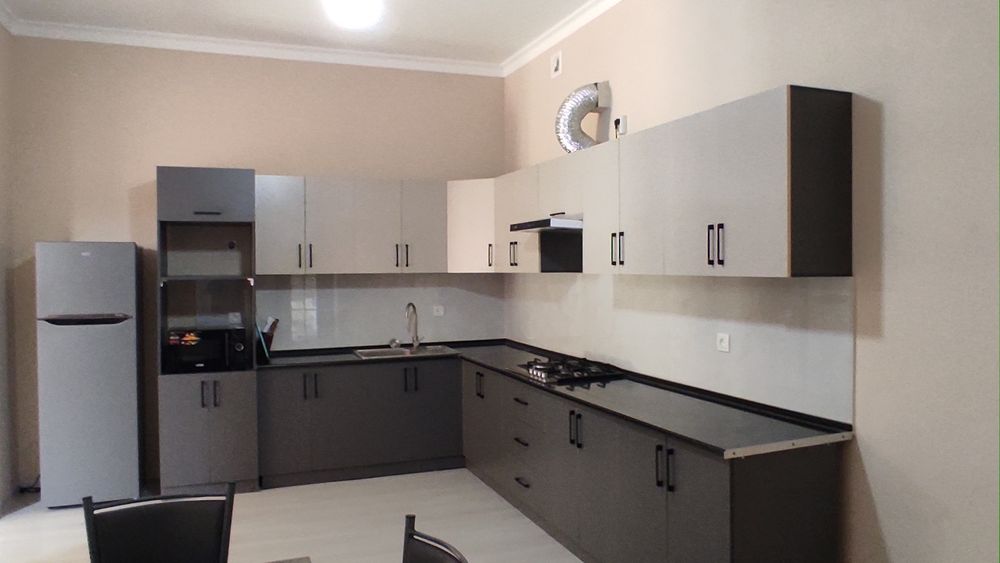 Юнусабад-8,, 3хонали ховли, Еш ОИЛАГА берилади