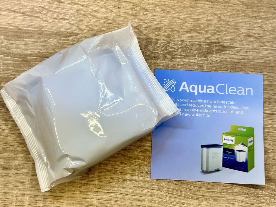 Cana Latte Go si filtru aquaclean in promotie