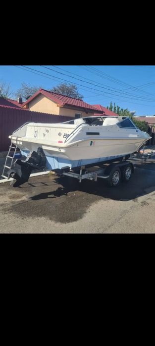 Vând ambarcațiune Sea Pro 210