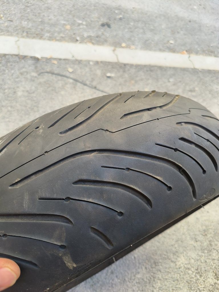 Michelin Pilot Road 4