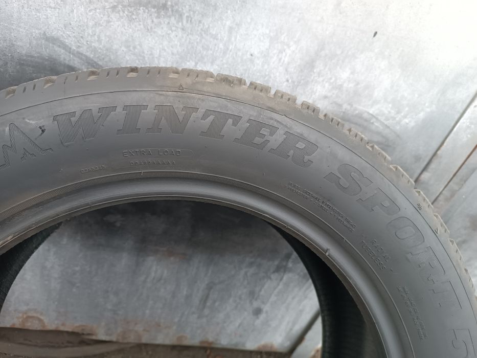 225/55/17 Dunlop