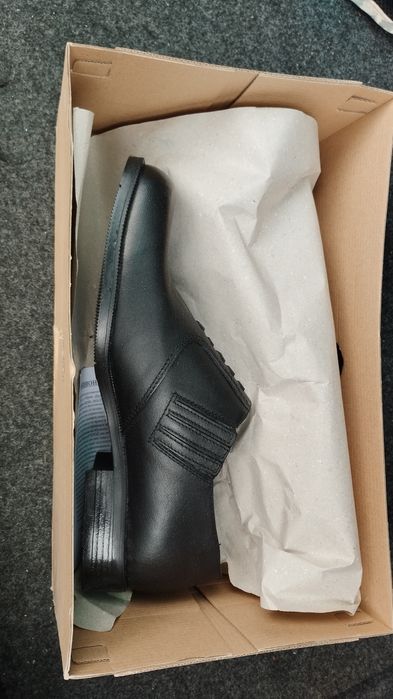 Мъжки обувки , нови