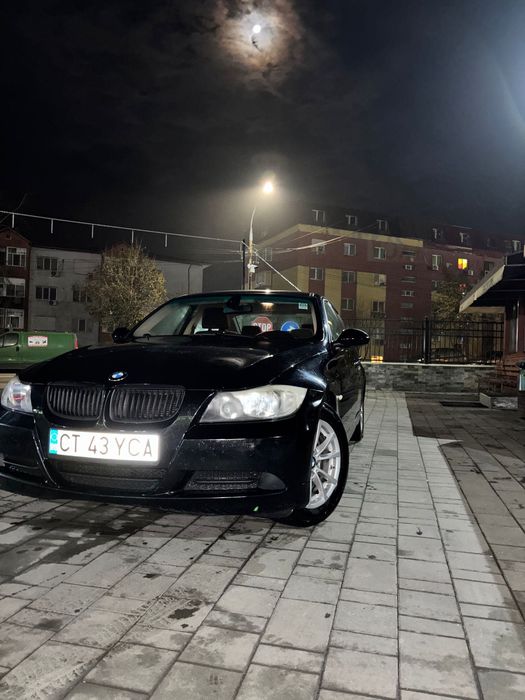 Vând BMW e 90 318 i