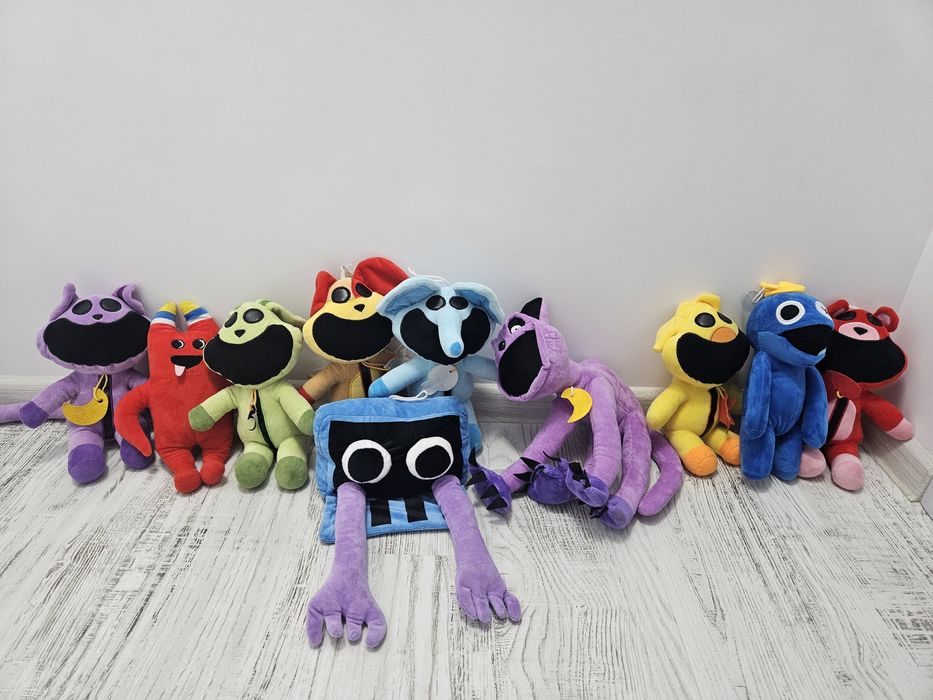 Lot plusuri, nefolosite