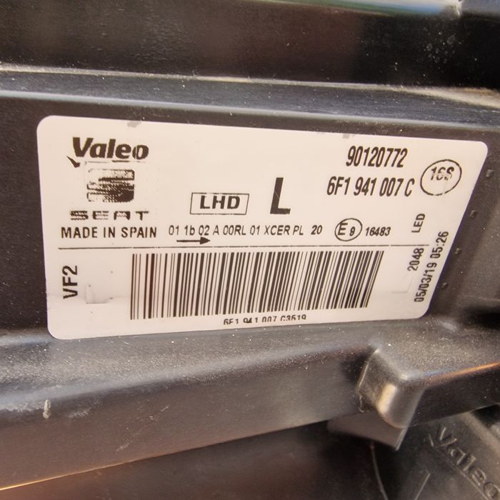 Seat Ibiza 2019 ляв фар