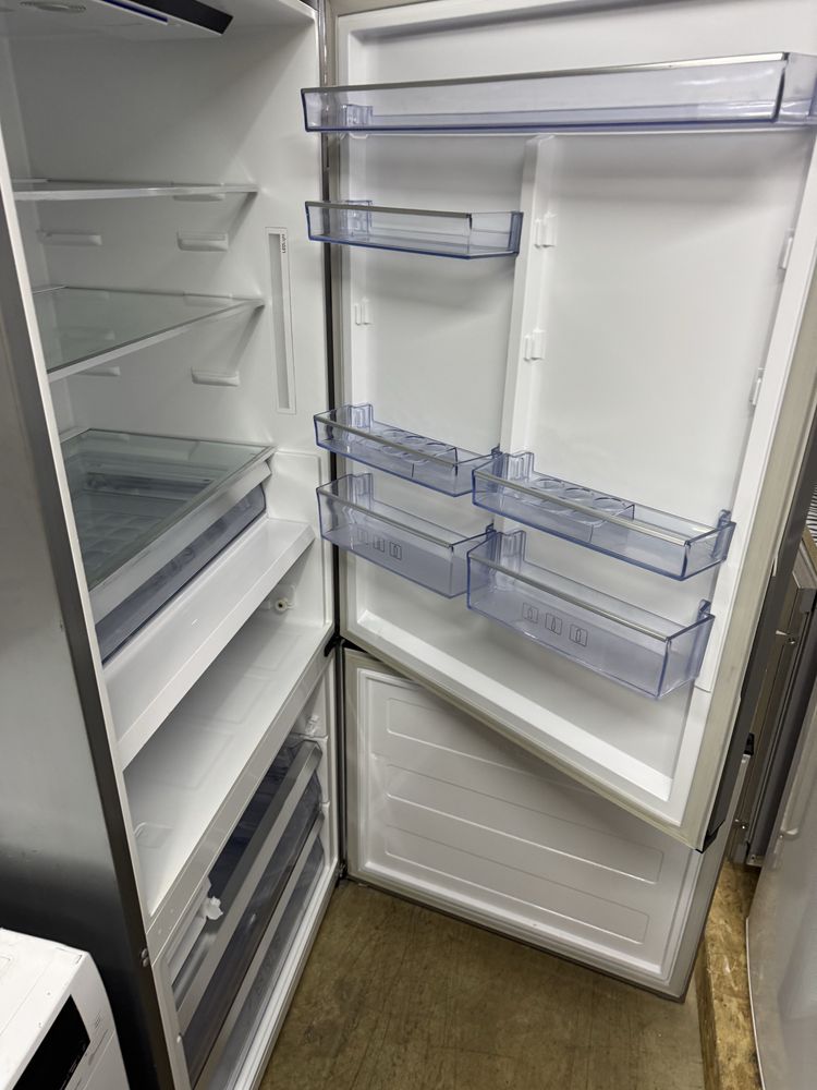 Хладилник с фризер А+++ Beko No Frost  84см широк