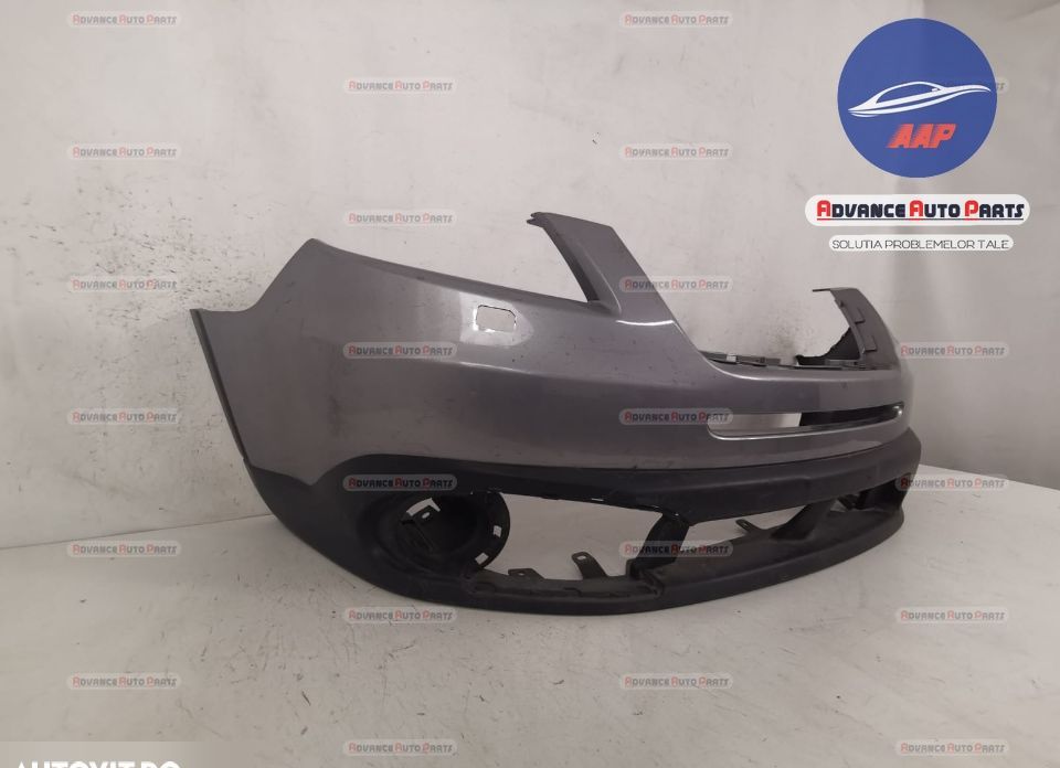 Предна броня счистачки, оригинална, в добро състояние Субару Трибека /