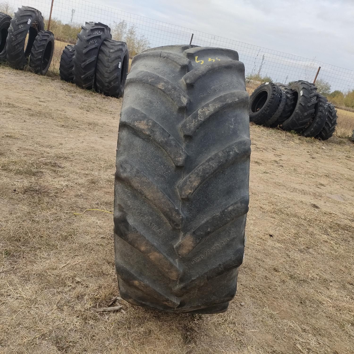 Cauciucuri 420/65R24 Goodyear Anvelope Tractor Second Hand