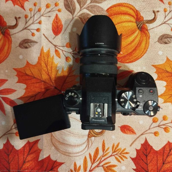 Камера Panasonic Lumix G7 + обектив