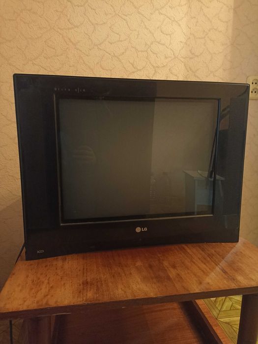 Телевизор LG                   .