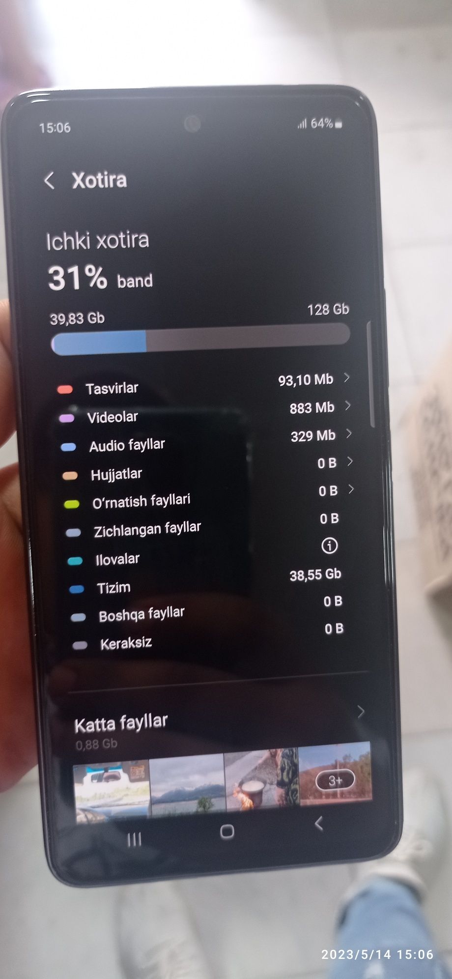 Samsung a53 ideal xolati zor kameralar tiniq. Ogan baraka topadi