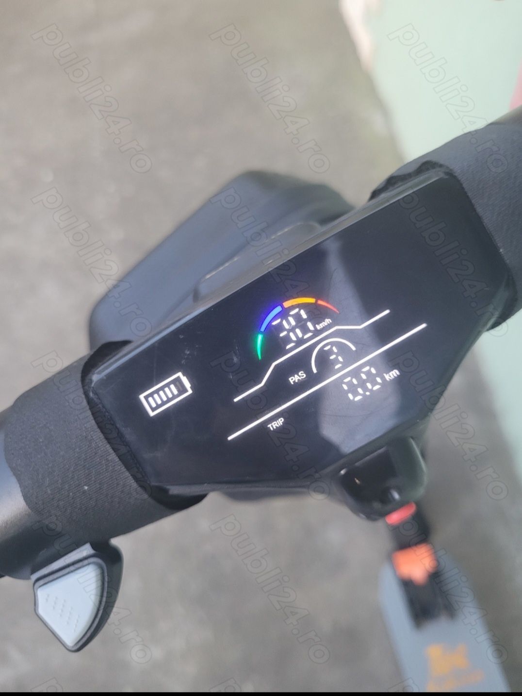 Trotientă electrică KuKirin nouă
