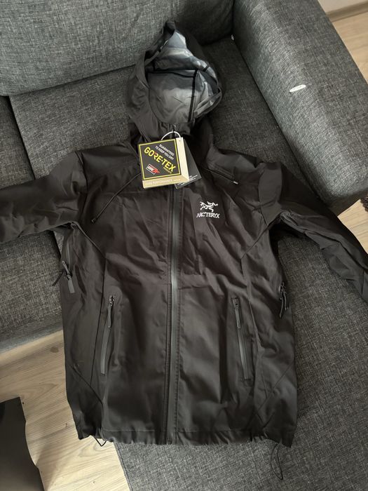 Arcteryx gore-tex size L