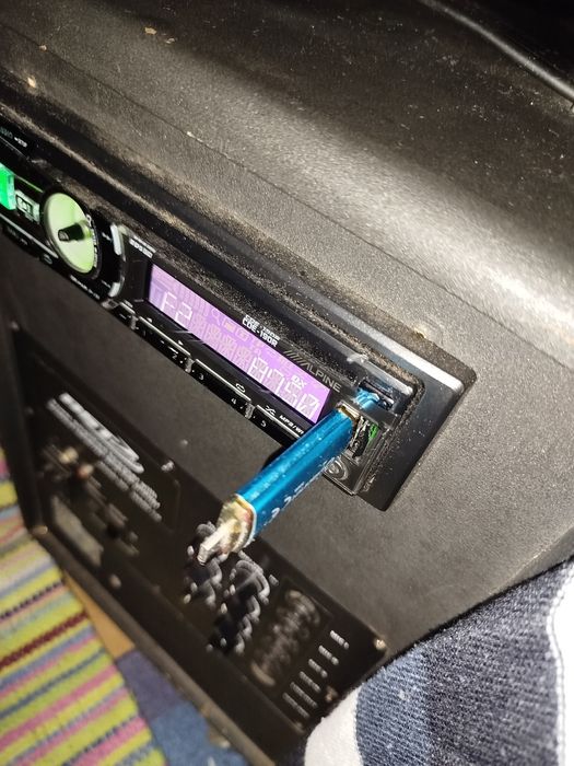 Boxă Bst Trainy, made in USA, radio, cd, stick, oferta