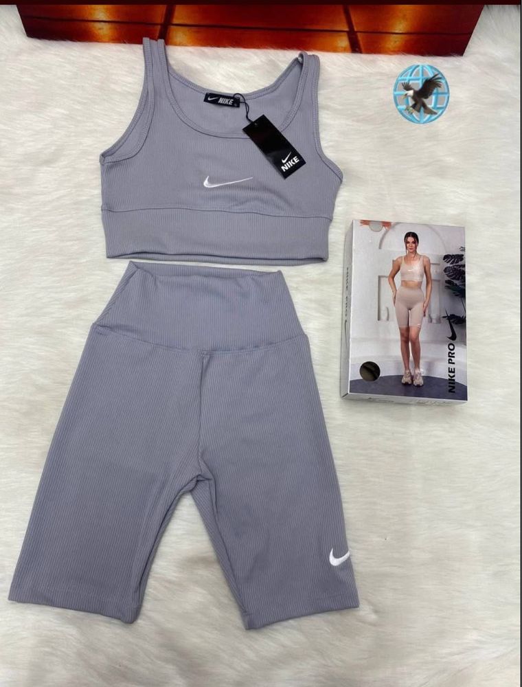 Спортен Комплект NIKE