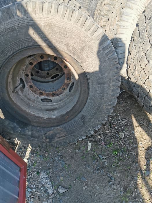 Cauciucuri 1100 R20 Kama