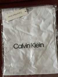 Маркова тениска на Calvin Klein