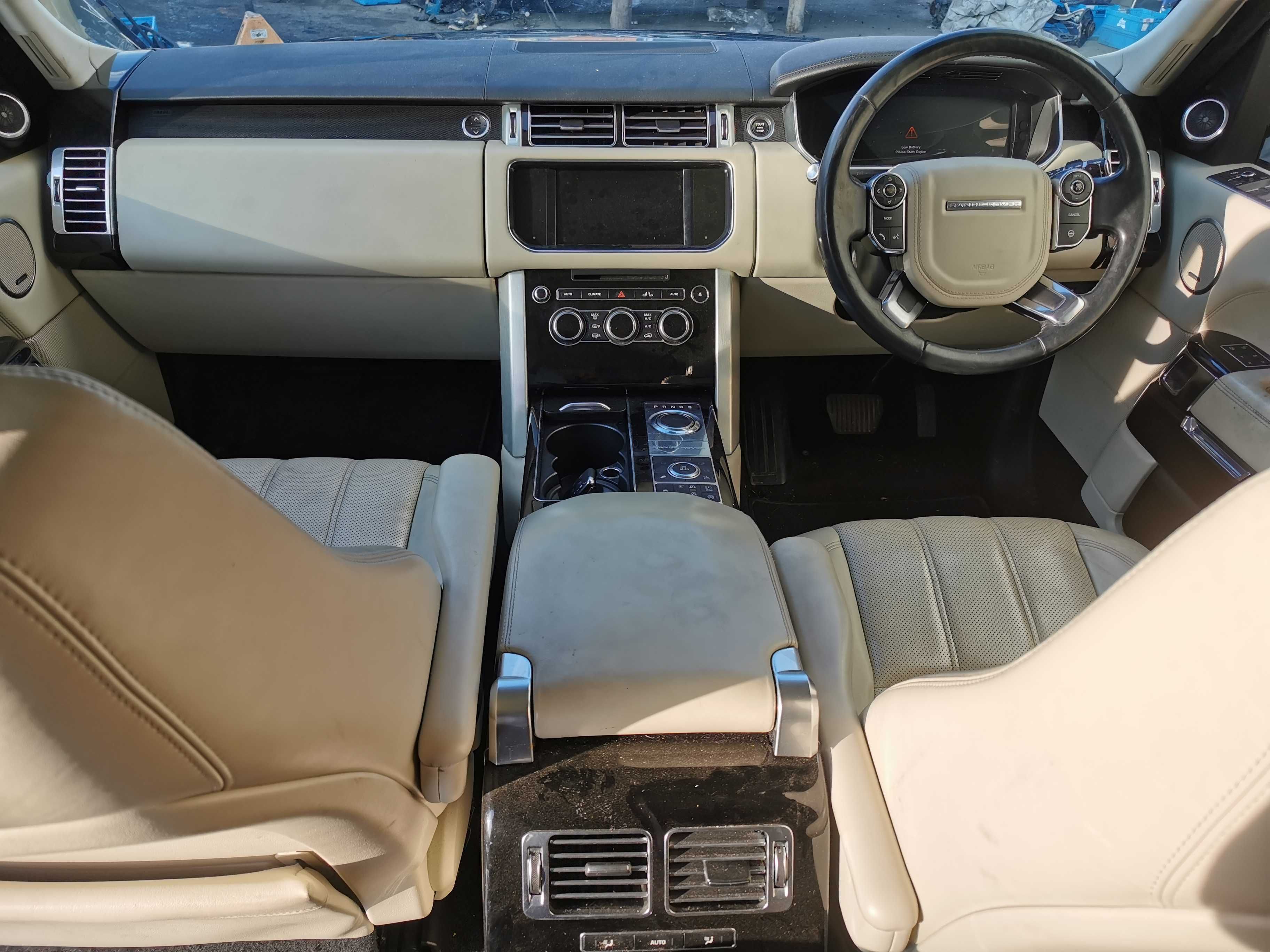 Dezmembrez Range rover VOGUE L405 306 DT/bara fata vogue/capota vogue/