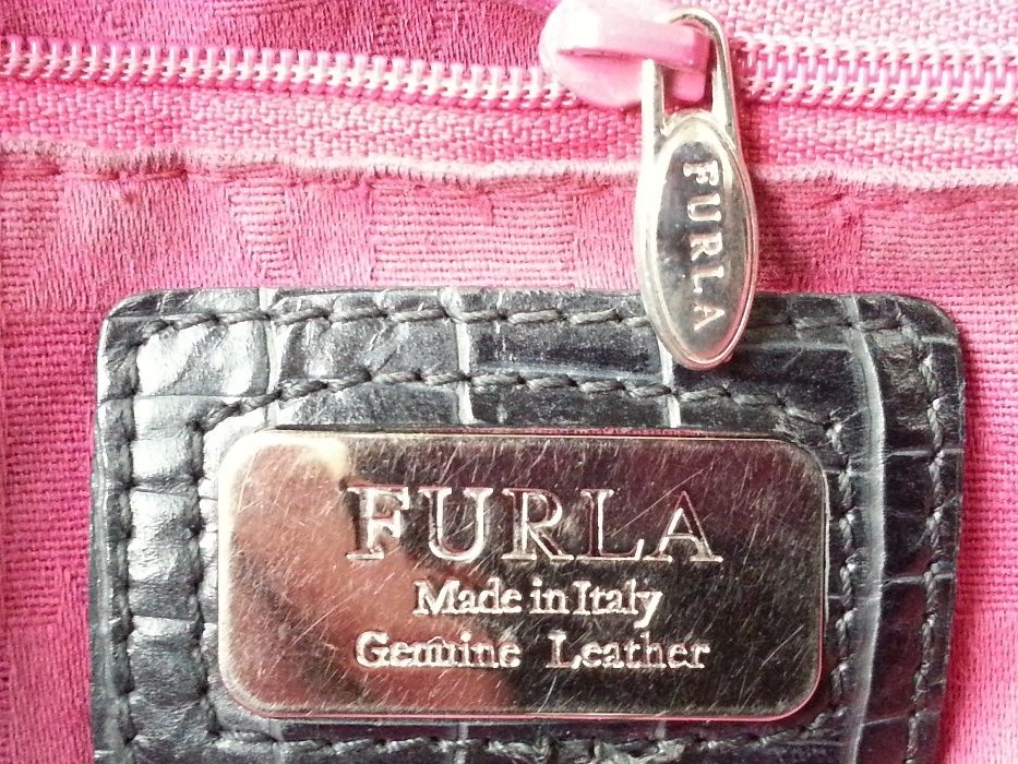 Furla 'New Appaloosa' Black Croc Embossed Leather дамска чанта