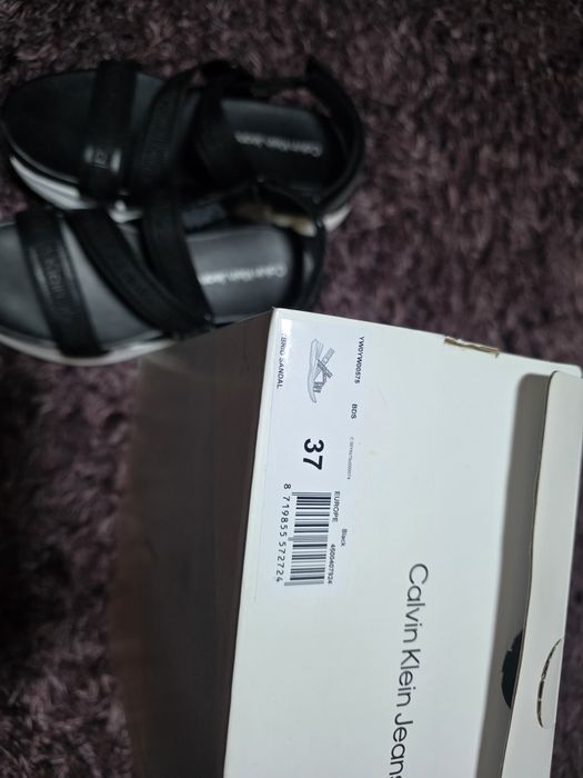 Сандали Calvin klein Jeans, 37 номер, 95лв.