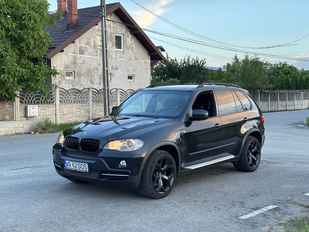 Proprietar ofer la vânzare BMW x5 7 locuri