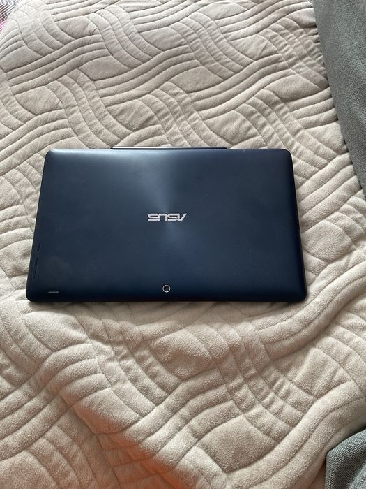 Продам ноутбут трансформер