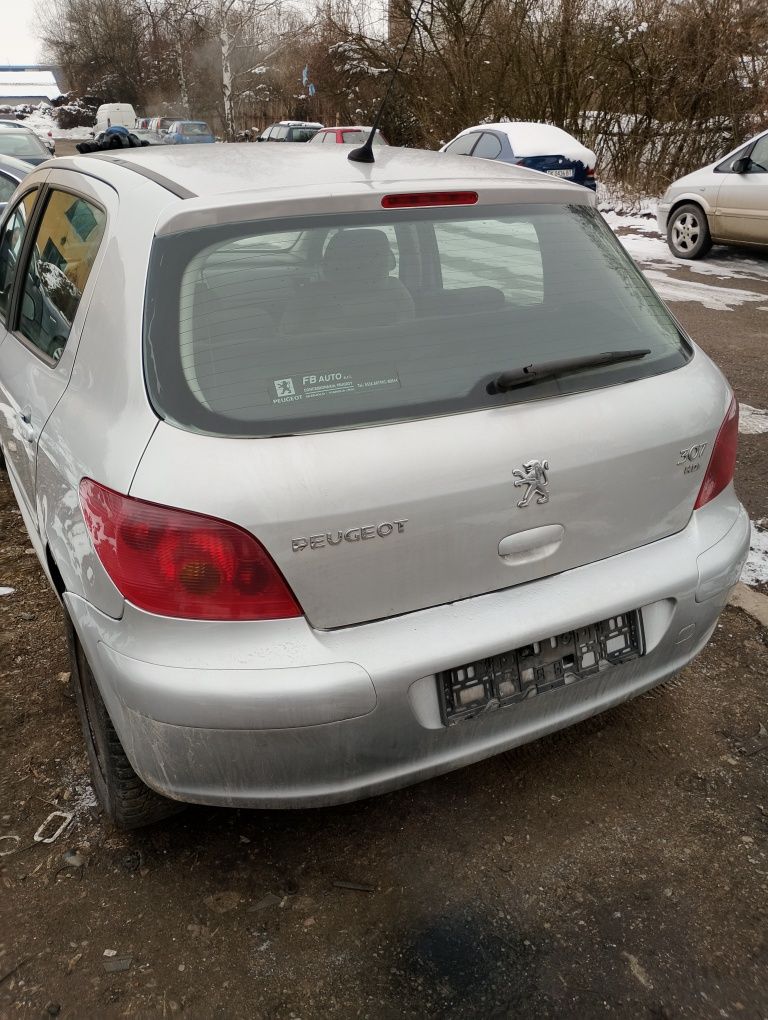 Пежо 307 1.6HDI 110 на части