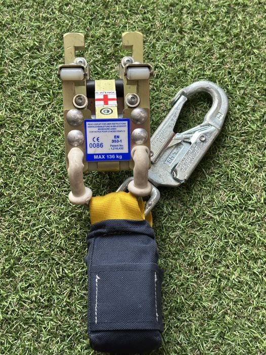 Lot Accesorii Alpinisim Opritor ISC Carabina Railok Sala