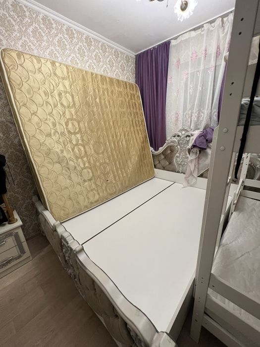 Продатется 2х спальный кровать