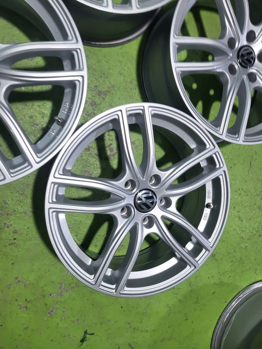 17 5x112 Vw Touran Caddy Golf Skoda Audi Tiguan 5х112
