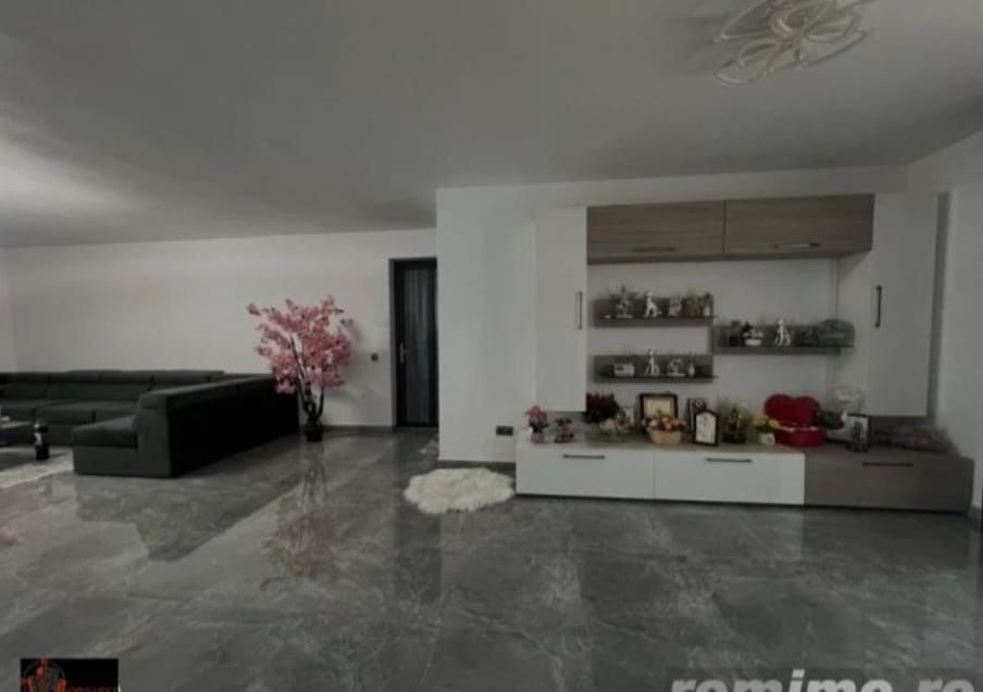 Casa Spațioasă Zalău