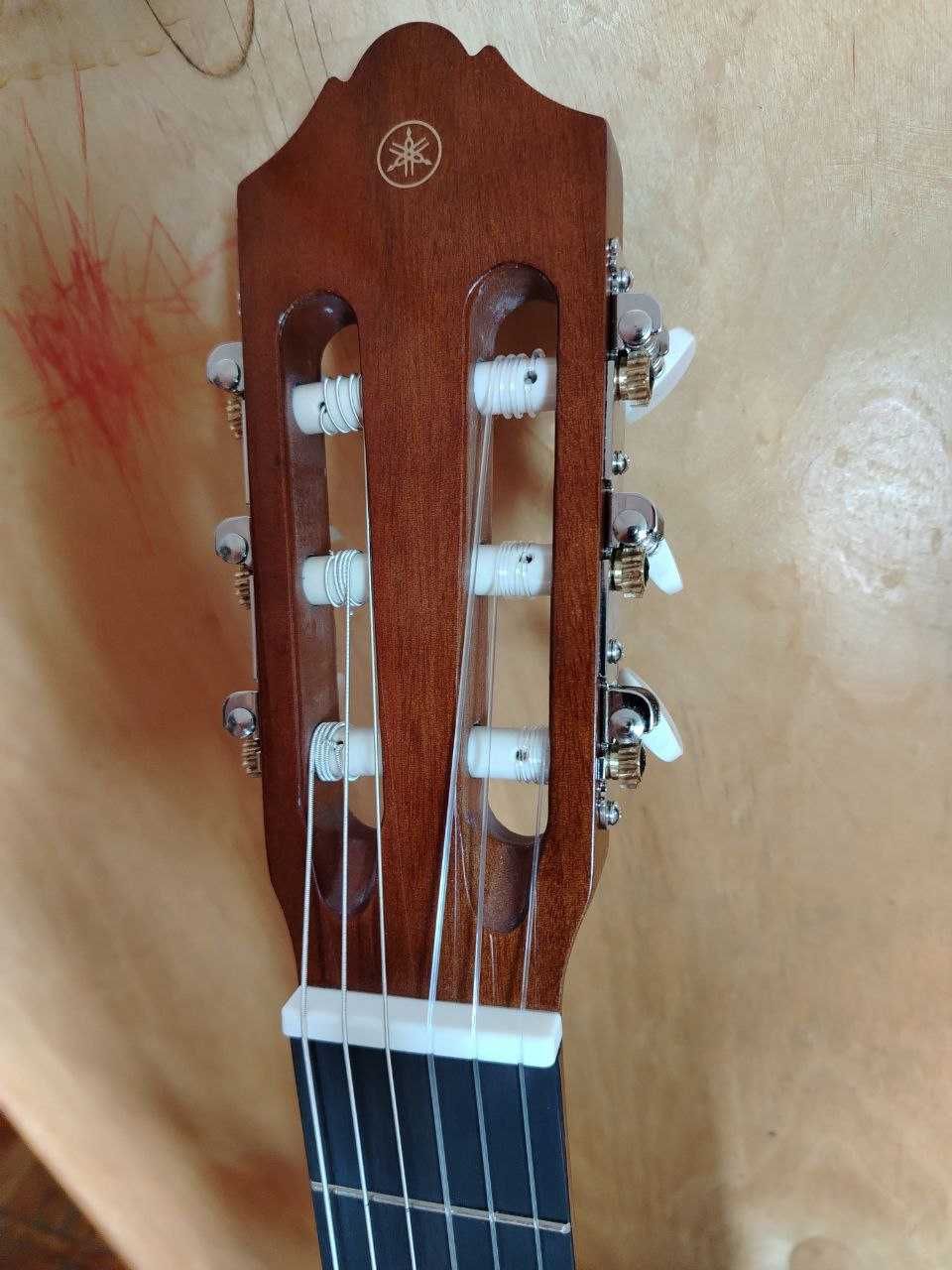 Gitara razmer 40