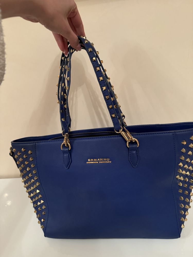 Чанти- Ermanno Scervino, Furla, Roberta Biagi, Moschino