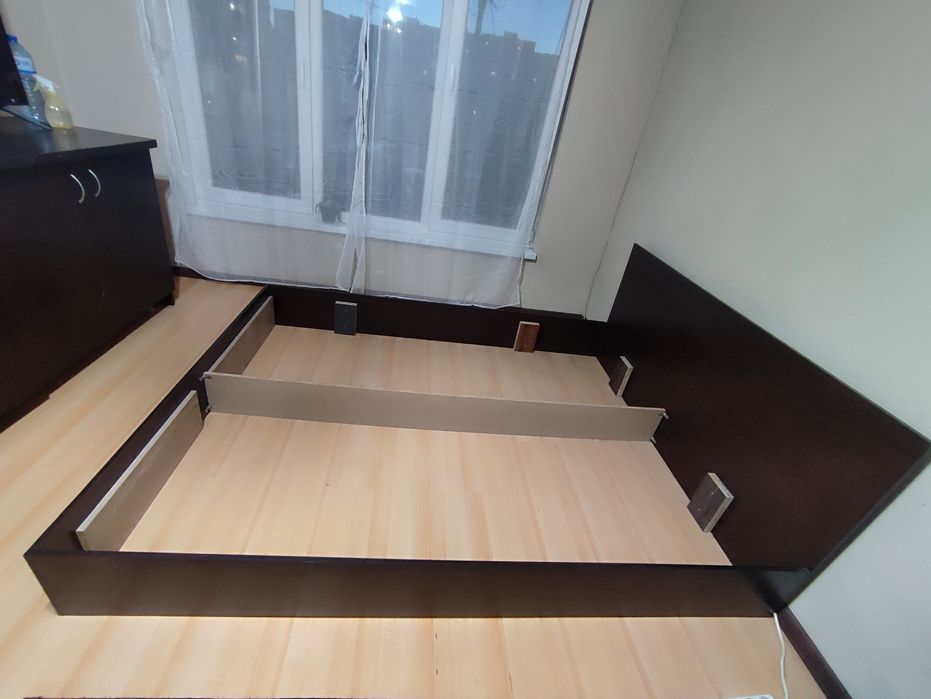 Легло за матрак 160-200