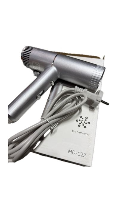 Uscător de Păr Ionic MDHL