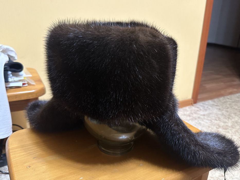 Норковая мужская шапка в идеальном состоянии