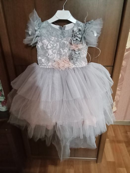 Детское нарядное платье