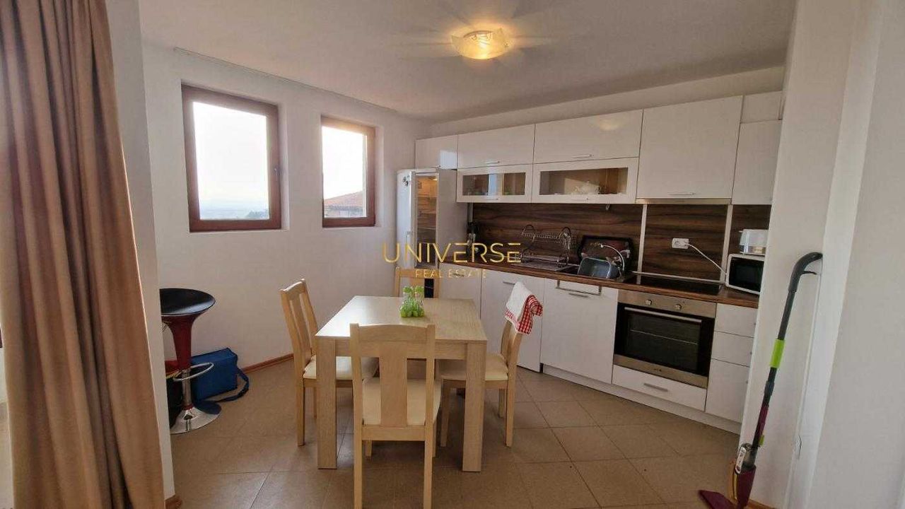 Продава се Тристаен апартамент в к.к. Слънчев бряг - 91 кв.м за 797 €/кв.м - Снимка #3
