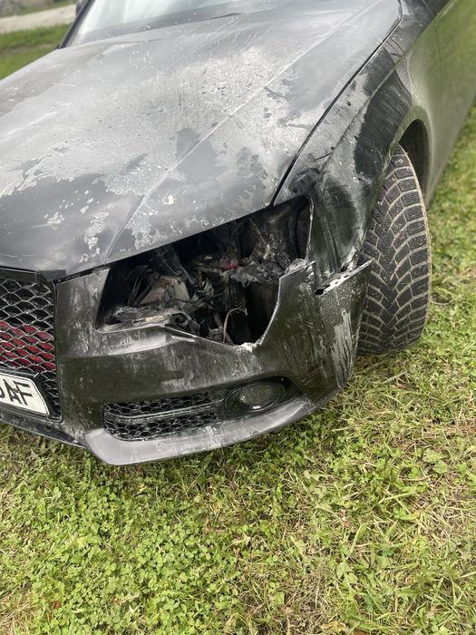 Vand audi A4, b8 pt refacere sau pt dezmembrare