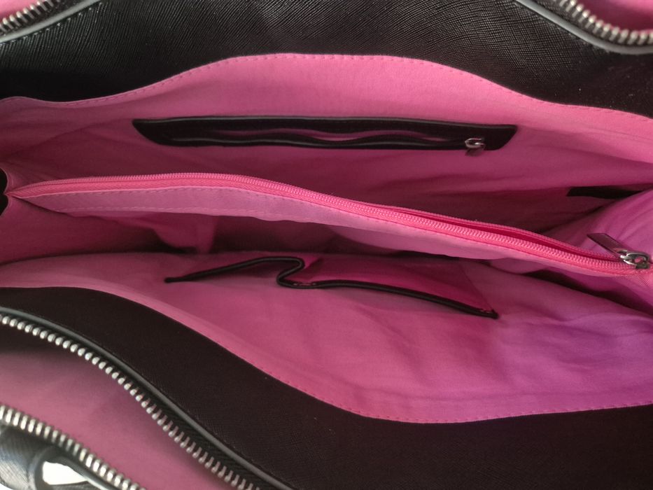 Geanta neagra Benetton